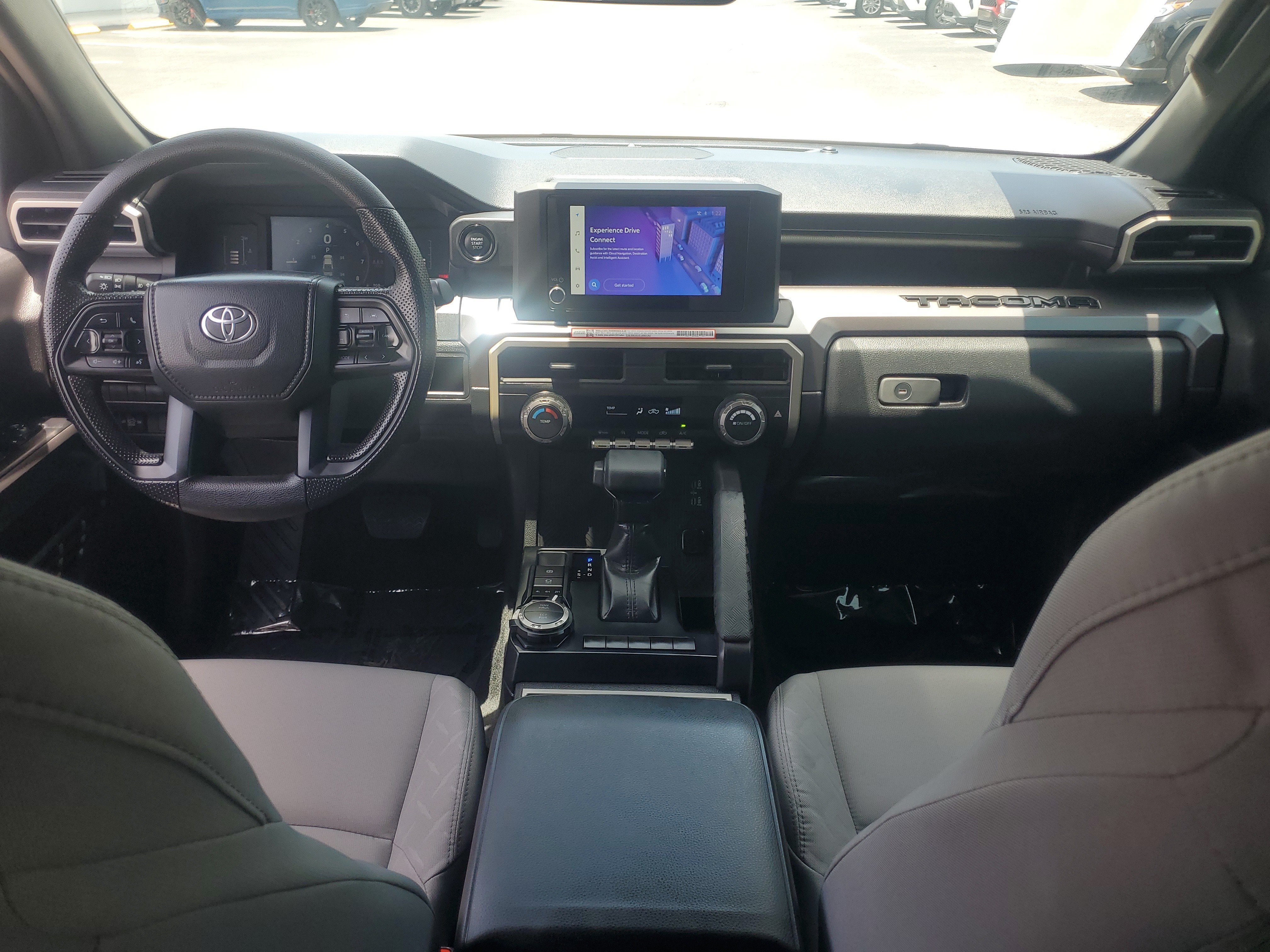 Used 2025 Toyota Tacoma SR5 AWD/4WD image 18