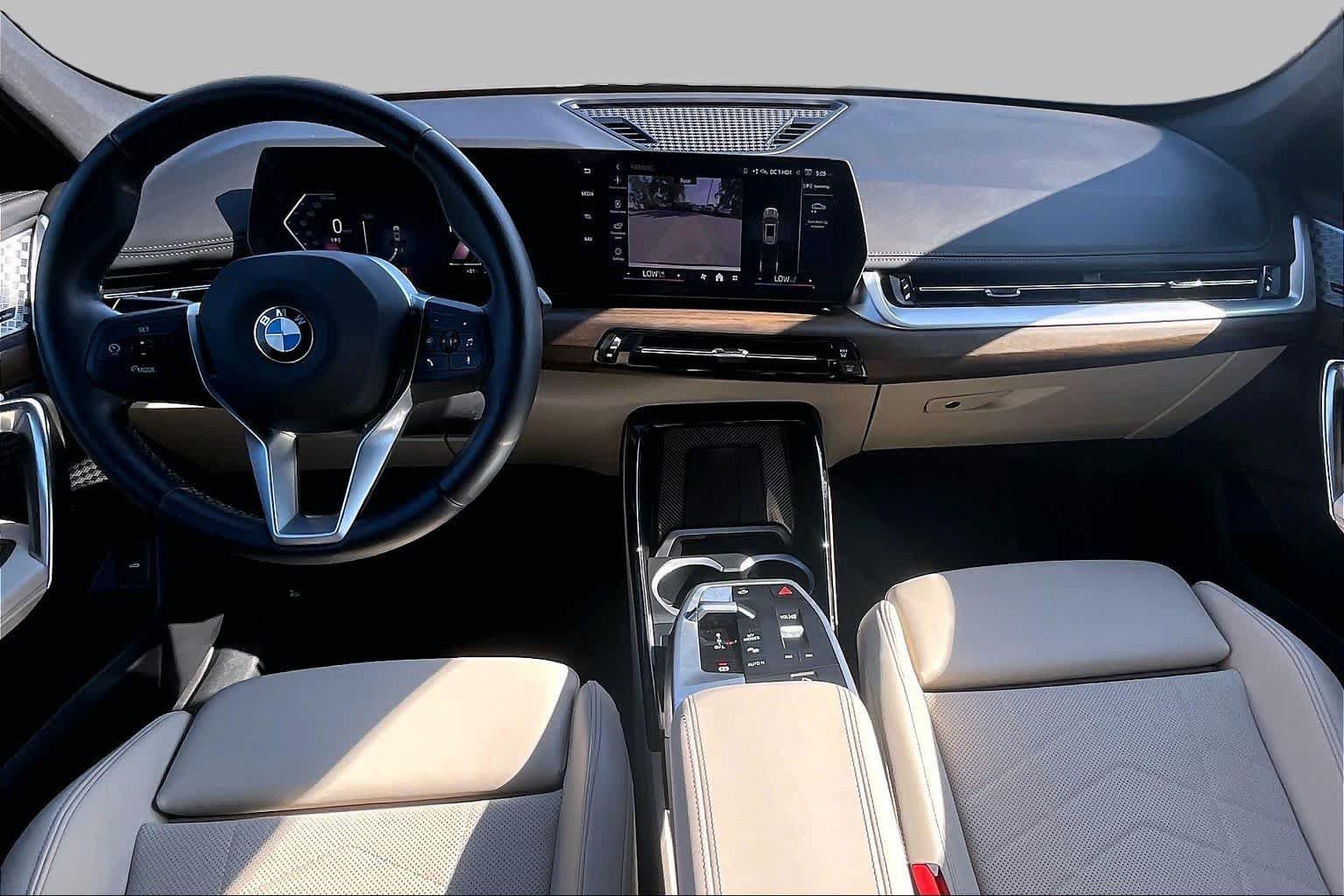 Used 2025 BMW X1 xDrive28i w/ Convenience Package AWD/4WD image 15