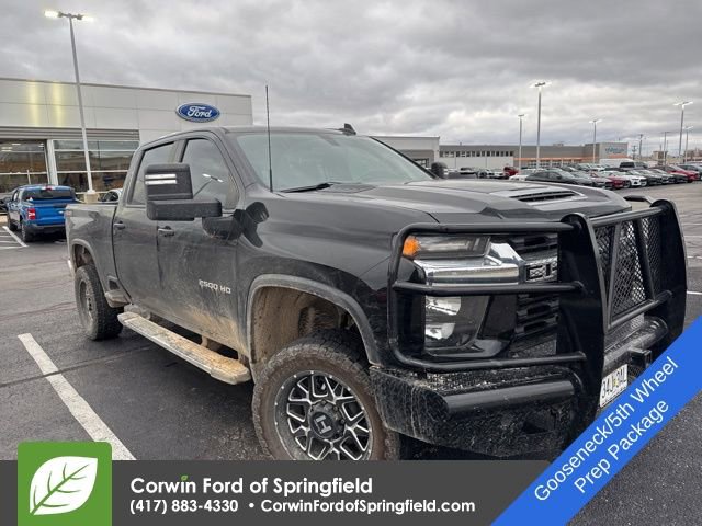 Used 2023 Chevrolet Silverado 2500 LT w/ Gooseneck/5TH Wheel Package image 3