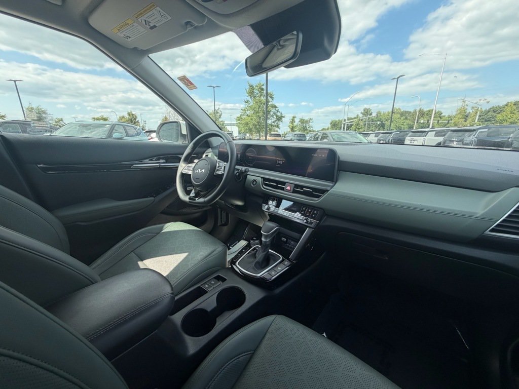 Used 2024 Kia Seltos SX AWD/4WD image 9