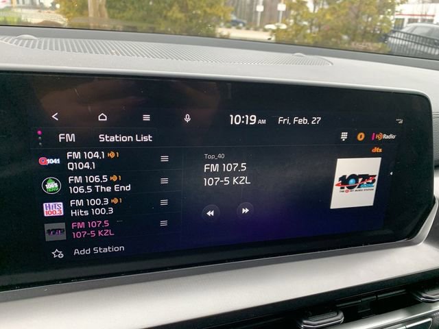 Used 2023 Kia Telluride S image 24