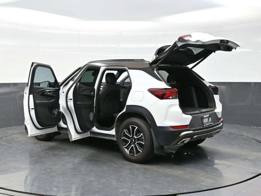 Used 2021 Chevrolet TrailBlazer ACTIV w/ Sun and Liftgate Package FWD image 43