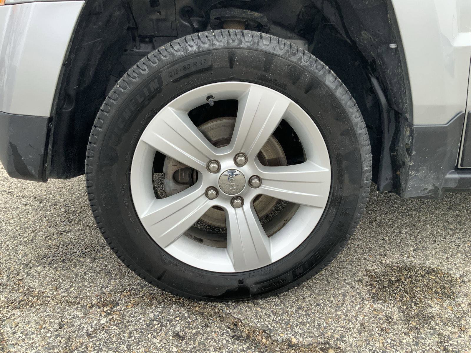 Used 2014 Jeep Patriot Latitude image 14