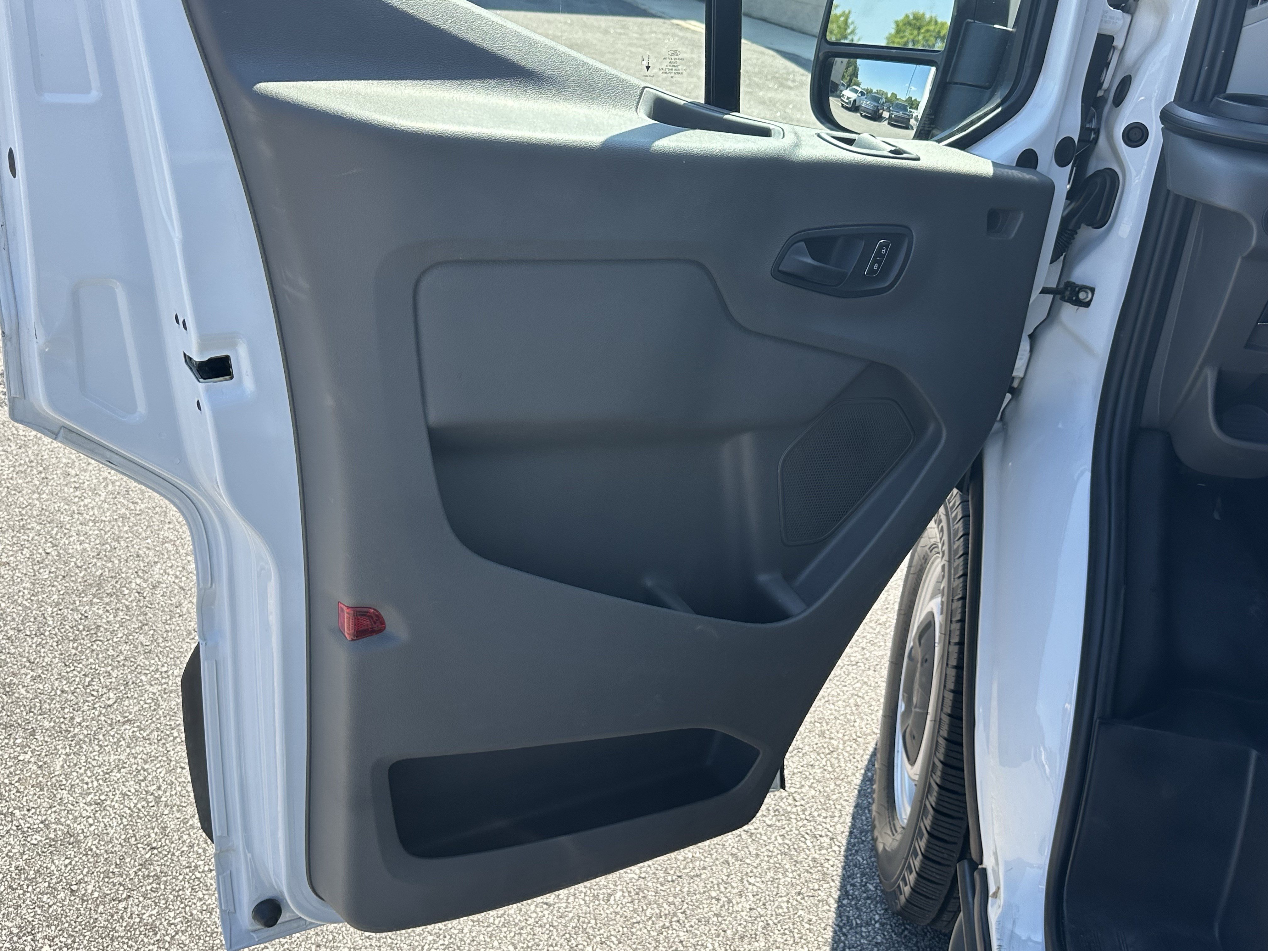 Used 2024 Ford Transit 250 148 Medium Roof w/ Load Area Protection Package RWD image 10