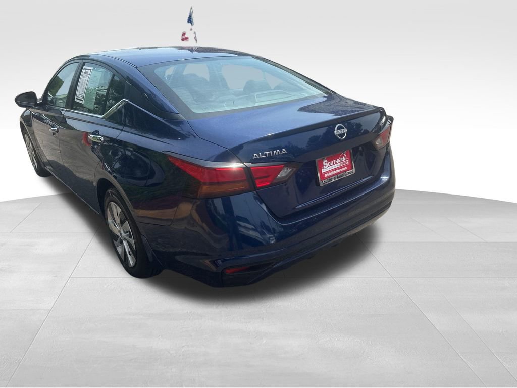 Used 2024 Nissan Altima 2.5 S FWD image 18