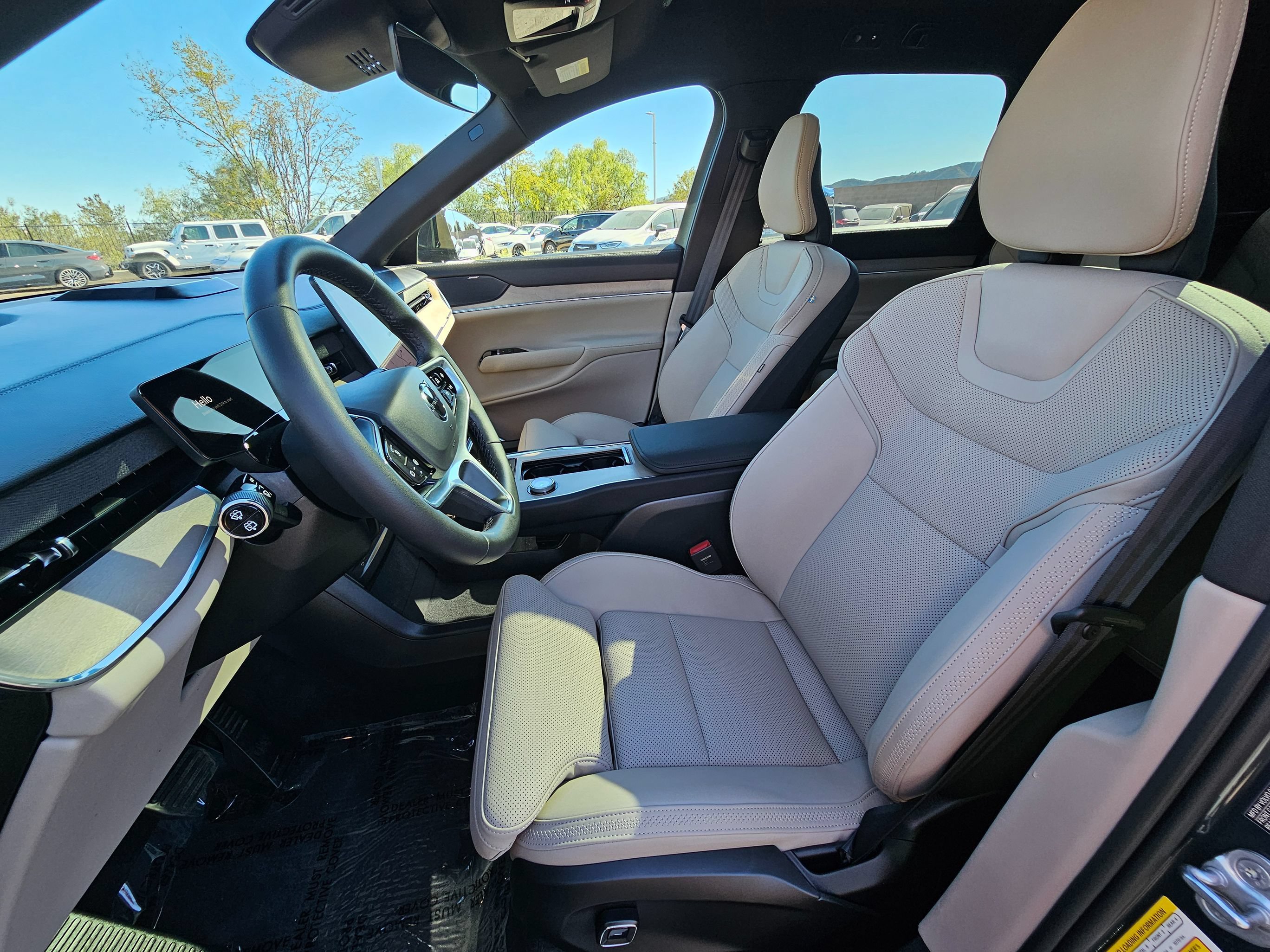Used 2025 Volvo EX90 Ultra w/ Protection Package Premier AWD/4WD image 22
