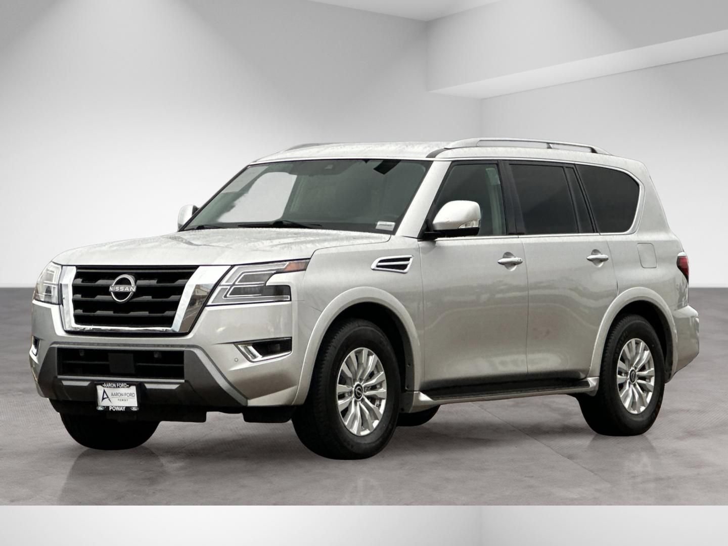 Used 2024 Nissan Armada SV AWD/4WD image 2