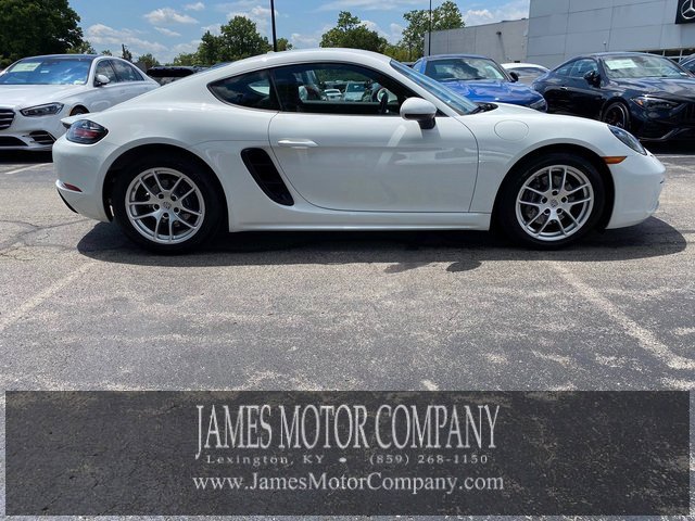 Used 2024 Porsche 718 Cayman image 4