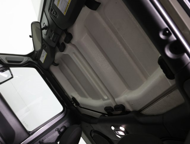 Used 2022 Jeep Wrangler Sport image 11