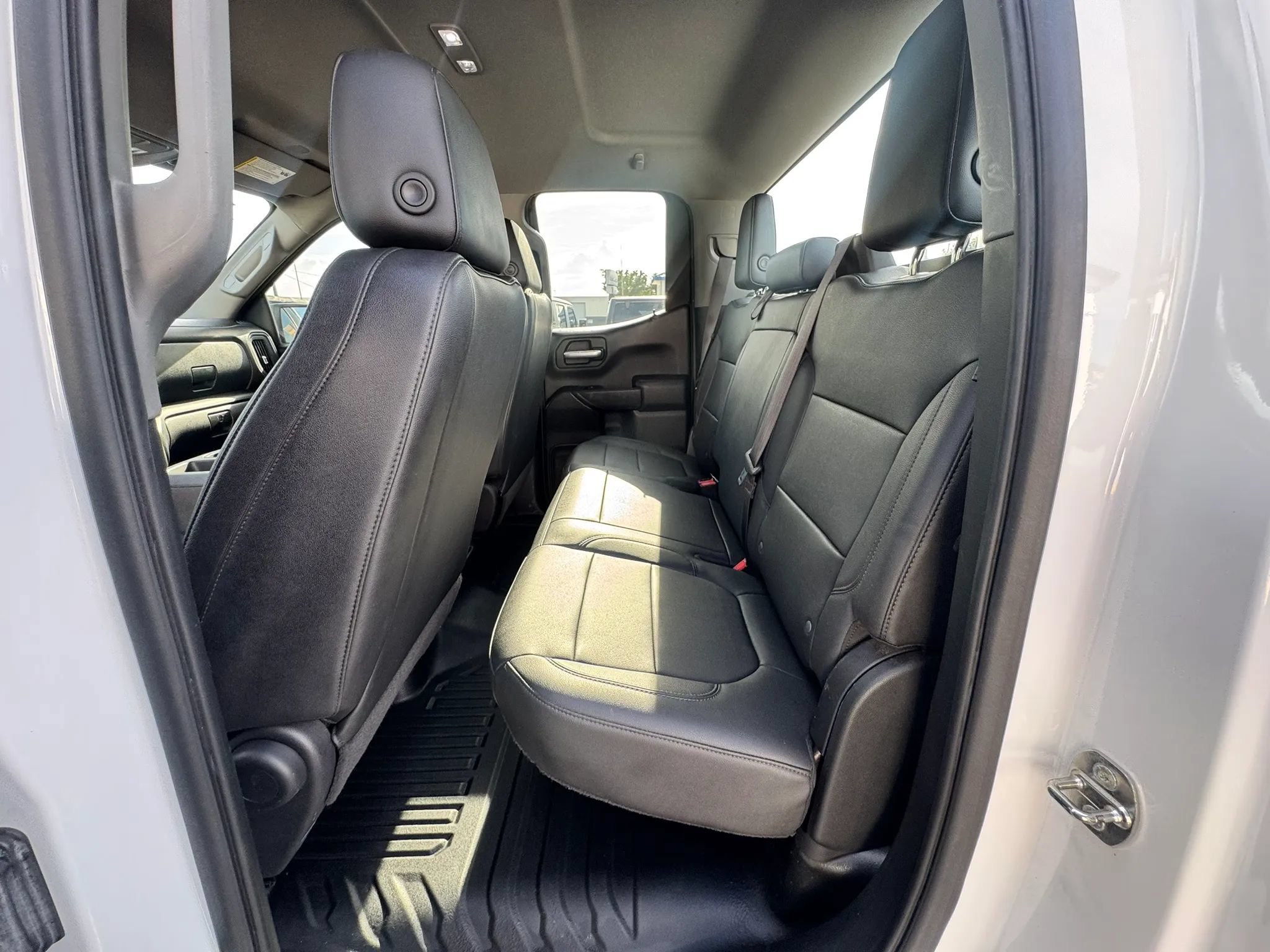 Used 2021 Chevrolet Silverado 1500 W/T w/ WT Fleet Convenience Package AWD/4WD image 6