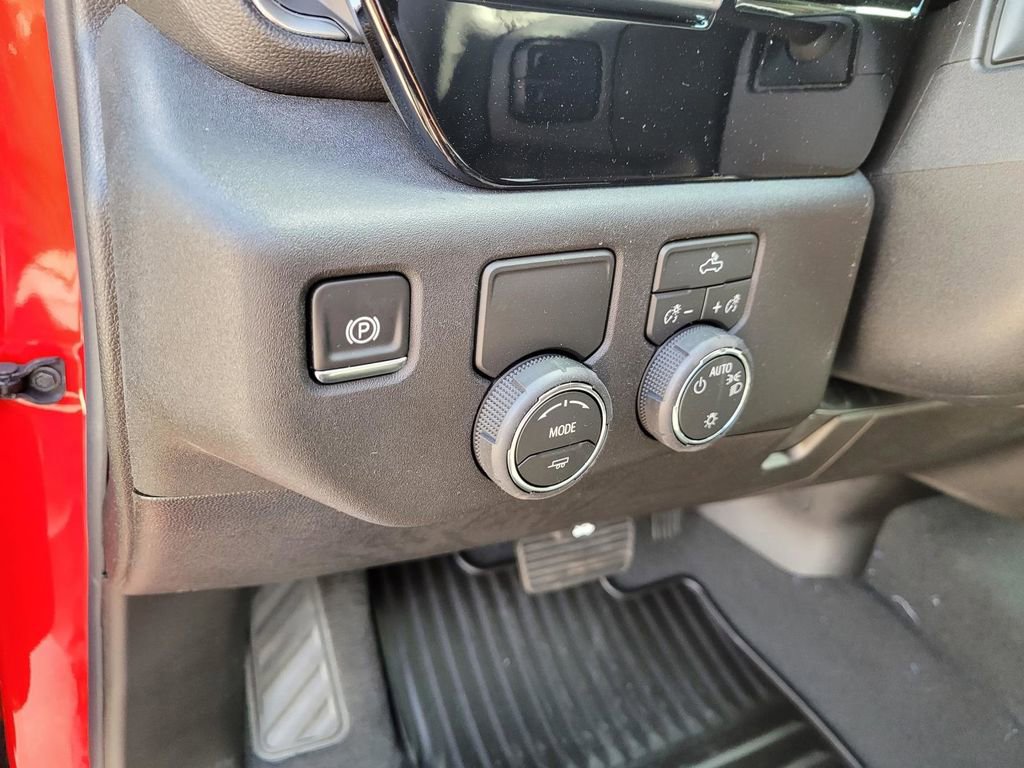 New 2026 Chevrolet Silverado 1500 LT image 16