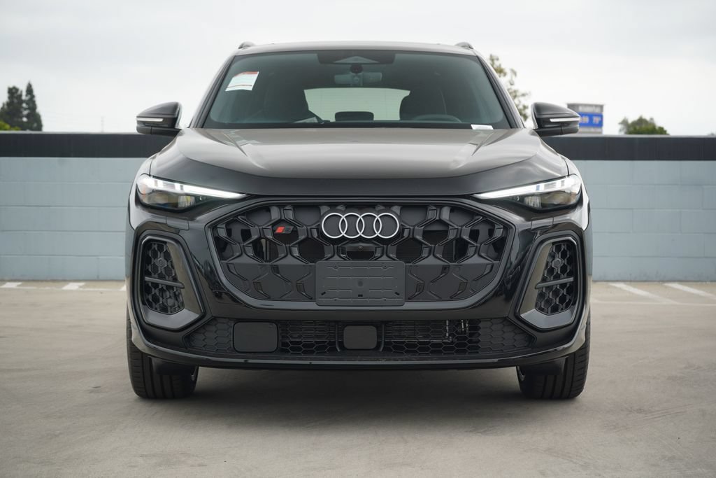 New 2026 Audi SQ5 Prestige AWD/4WD image 5