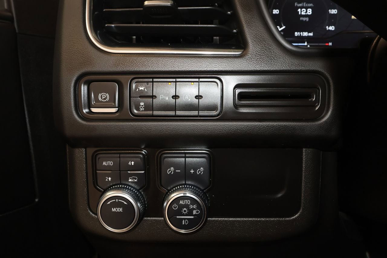 Certified 2023 GMC Yukon SLT image 11