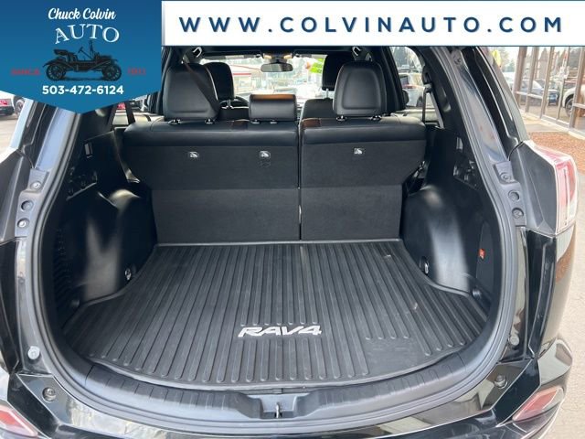 Used 2016 Toyota RAV4 SE image 28