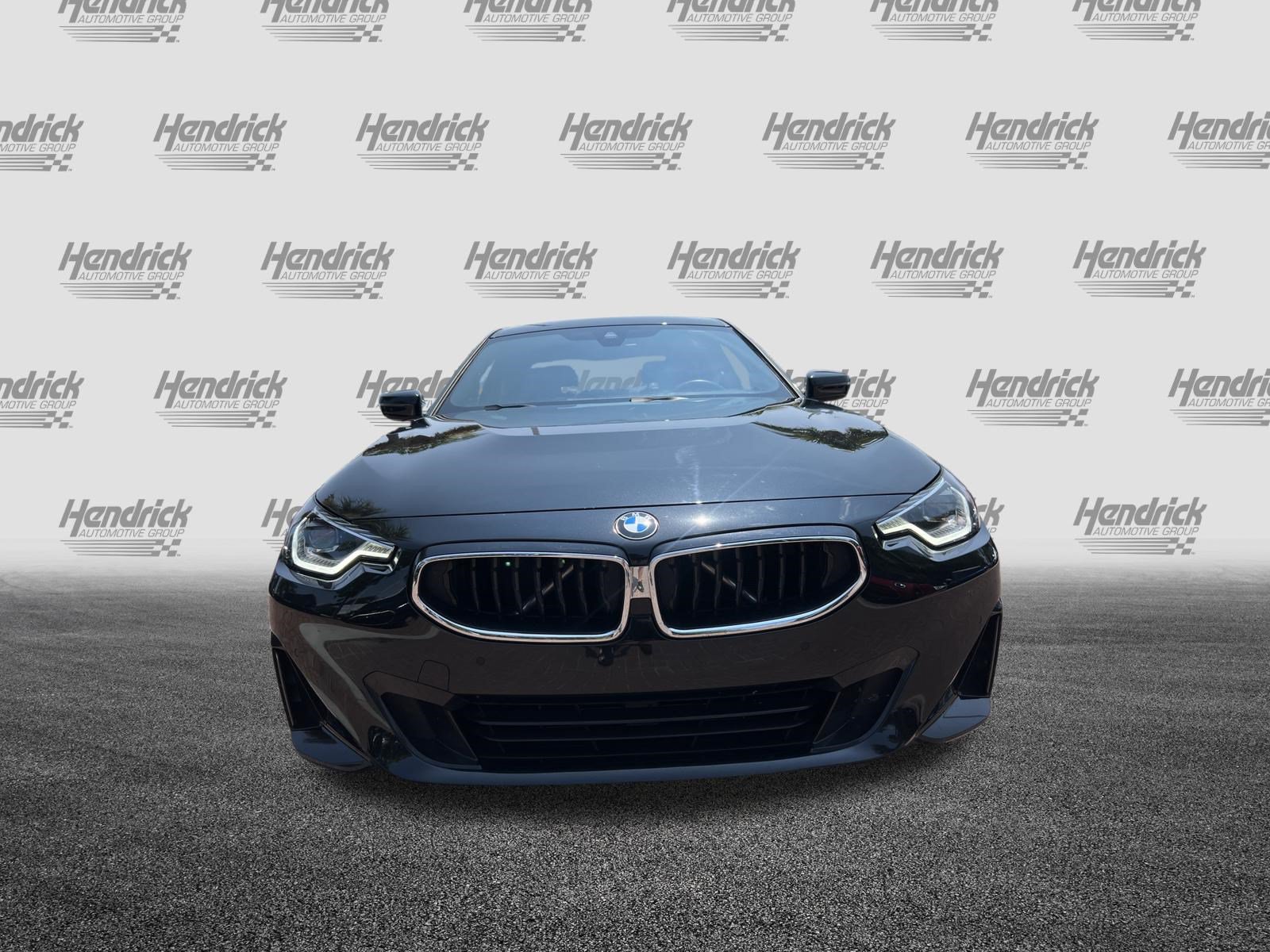 Used 2023 BMW 230i Coupe w/ Premium Package RWD image 3