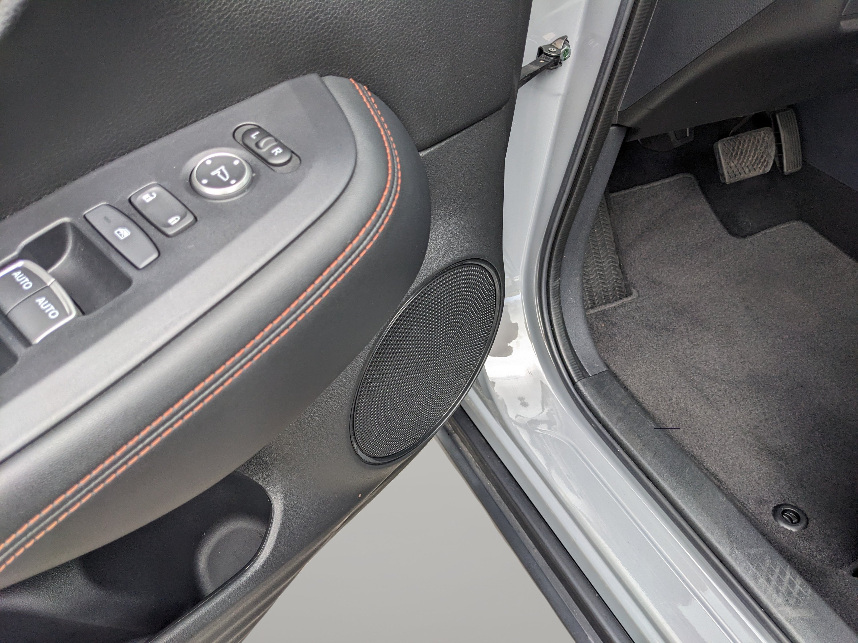 Used 2024 Honda HR-V Sport image 19