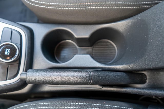 Used 2022 Hyundai Venue SEL image 33