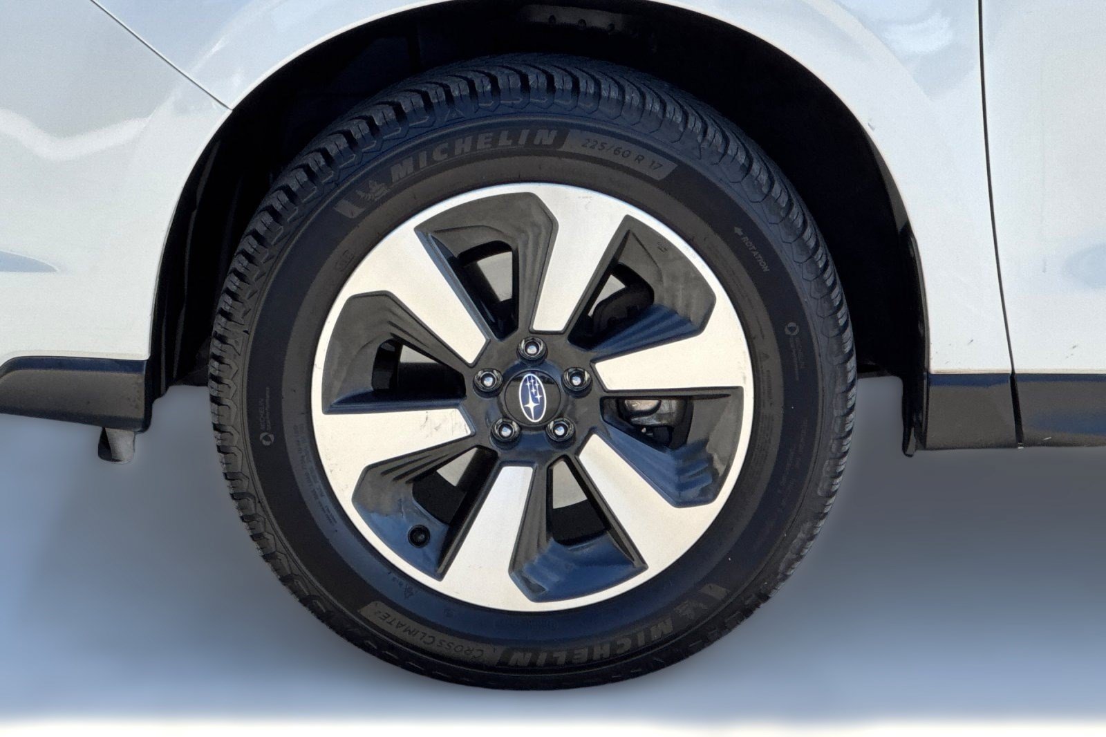 Used 2018 Subaru Forester 2.5i w/ Alloy Wheel Package AWD/4WD image 12