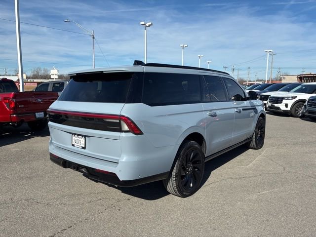 New 2025 Lincoln Navigator L Reserve w/ Jet Appearance Package image 5