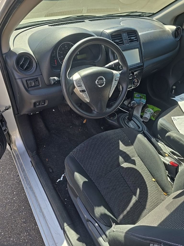 Used 2018 Nissan Versa S Plus image 2