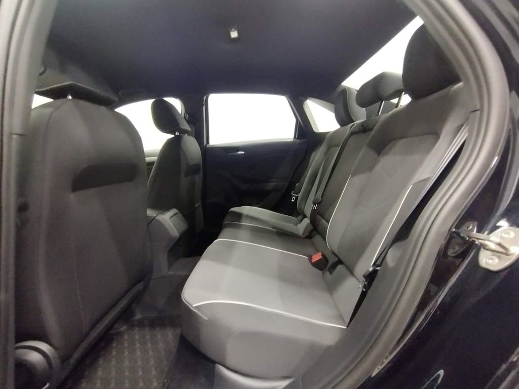 New 2025 Volkswagen Jetta Sport image 32