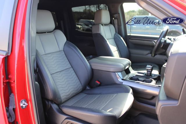 Used 2024 Chevrolet Silverado 1500 ZR2 w/ Technology Package AWD/4WD image 12