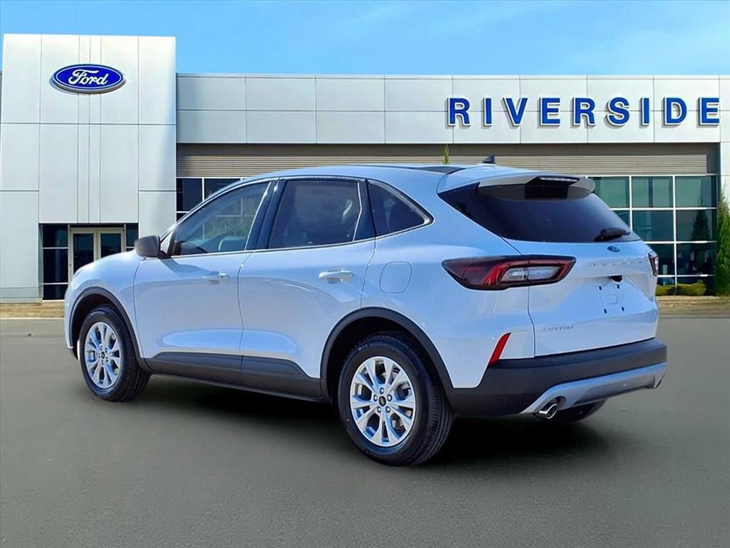 New 2026 Ford Escape Active w/ Cold Weather Package image 4
