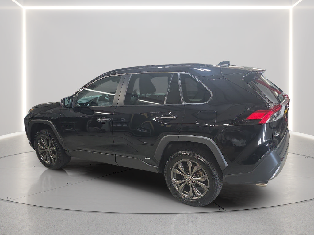 Used 2023 Toyota RAV4 Limited w/ Limited Grade Weather Package AWD/4WD image 3