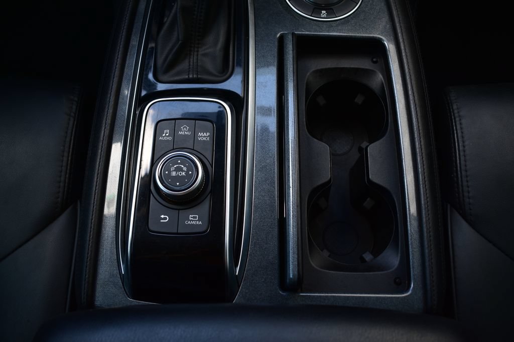 Used 2021 Nissan Armada SV AWD/4WD image 39