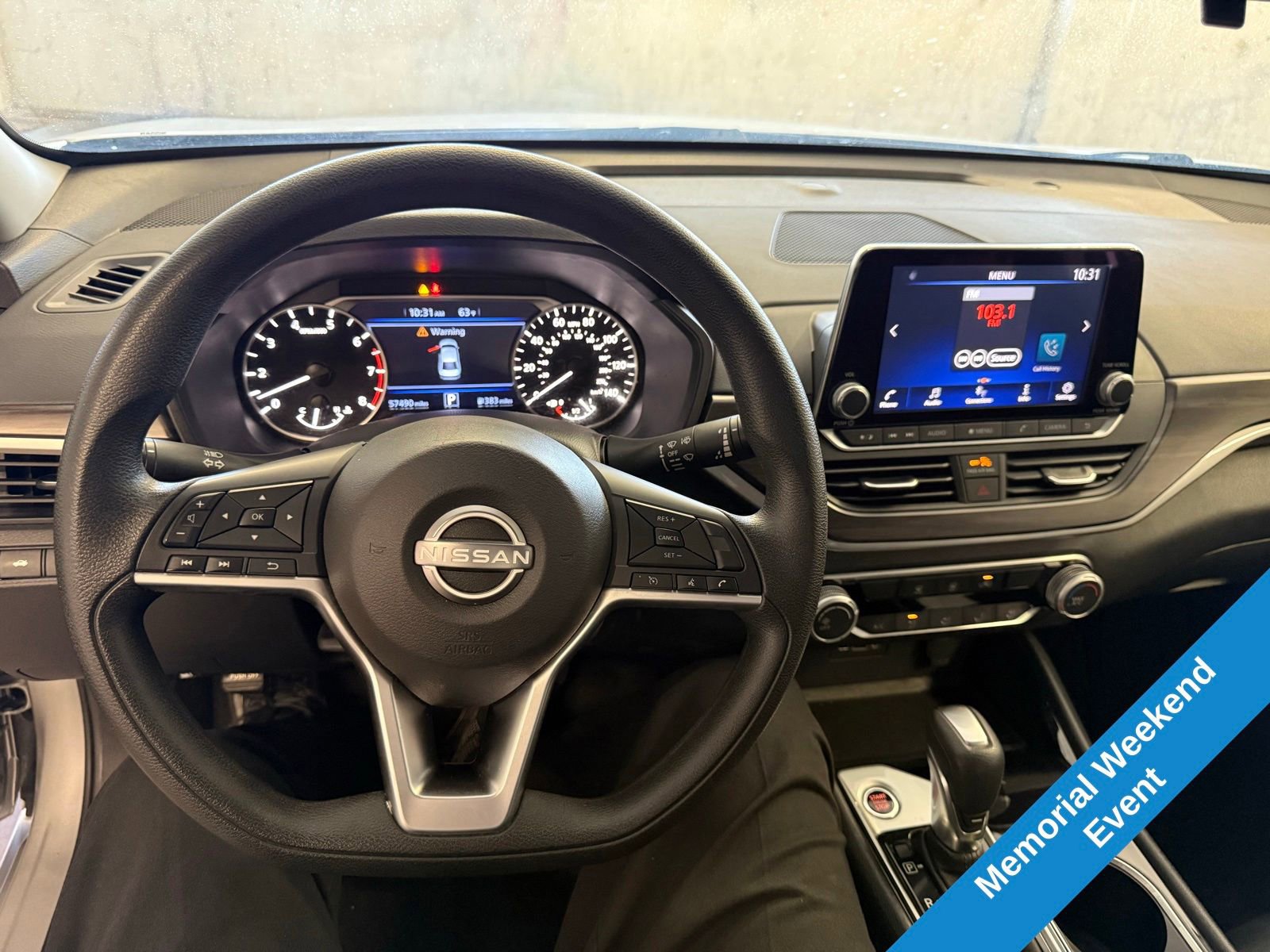 Used 2024 Nissan Altima 2.5 SV FWD image 8