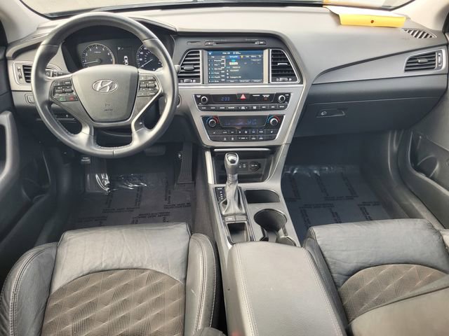 Used 2015 Hyundai Sonata Sport w/ Option Group 04 image 16