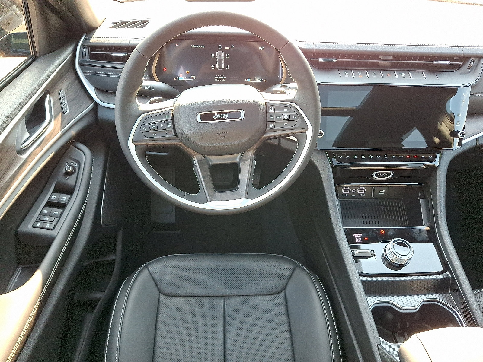 New 2027 Jeep Grand Cherokee Limited AWD/4WD image 7