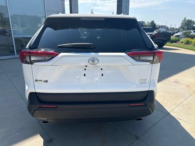 Used 2023 Toyota RAV4 XLE w/ Convenience Package AWD/4WD image 6