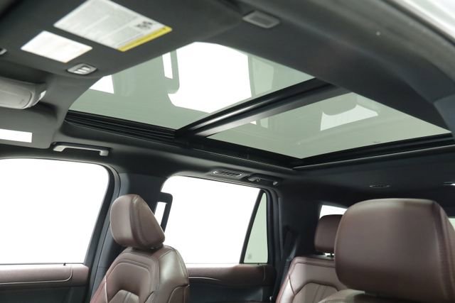 Used 2023 Ford Expedition Limited image 29