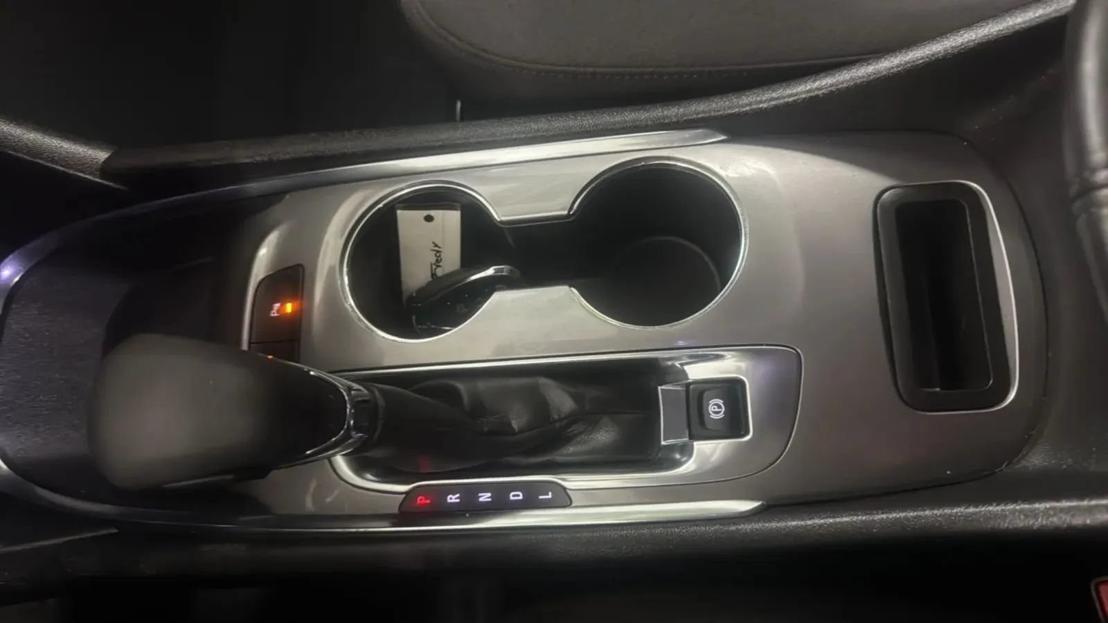 Used 2025 Chevrolet Malibu LT FWD image 12