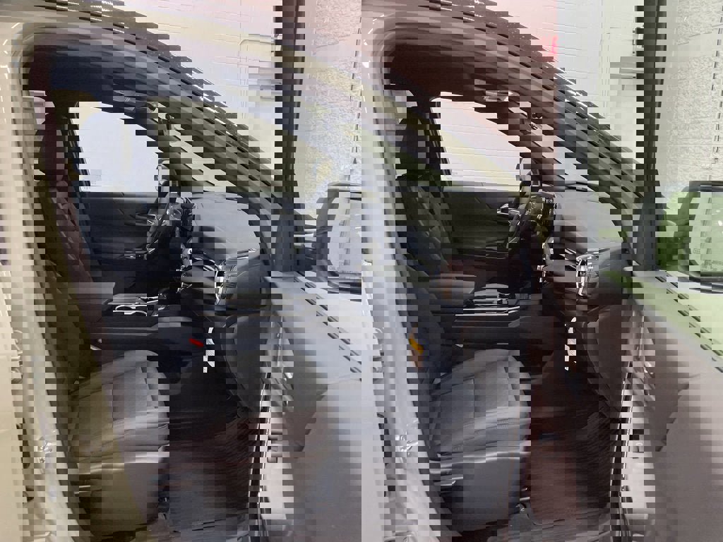 New 2026 Chevrolet Equinox LT w/ Convenience Package II image 32