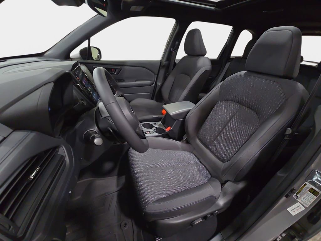Used 2025 Subaru Forester Premium image 14