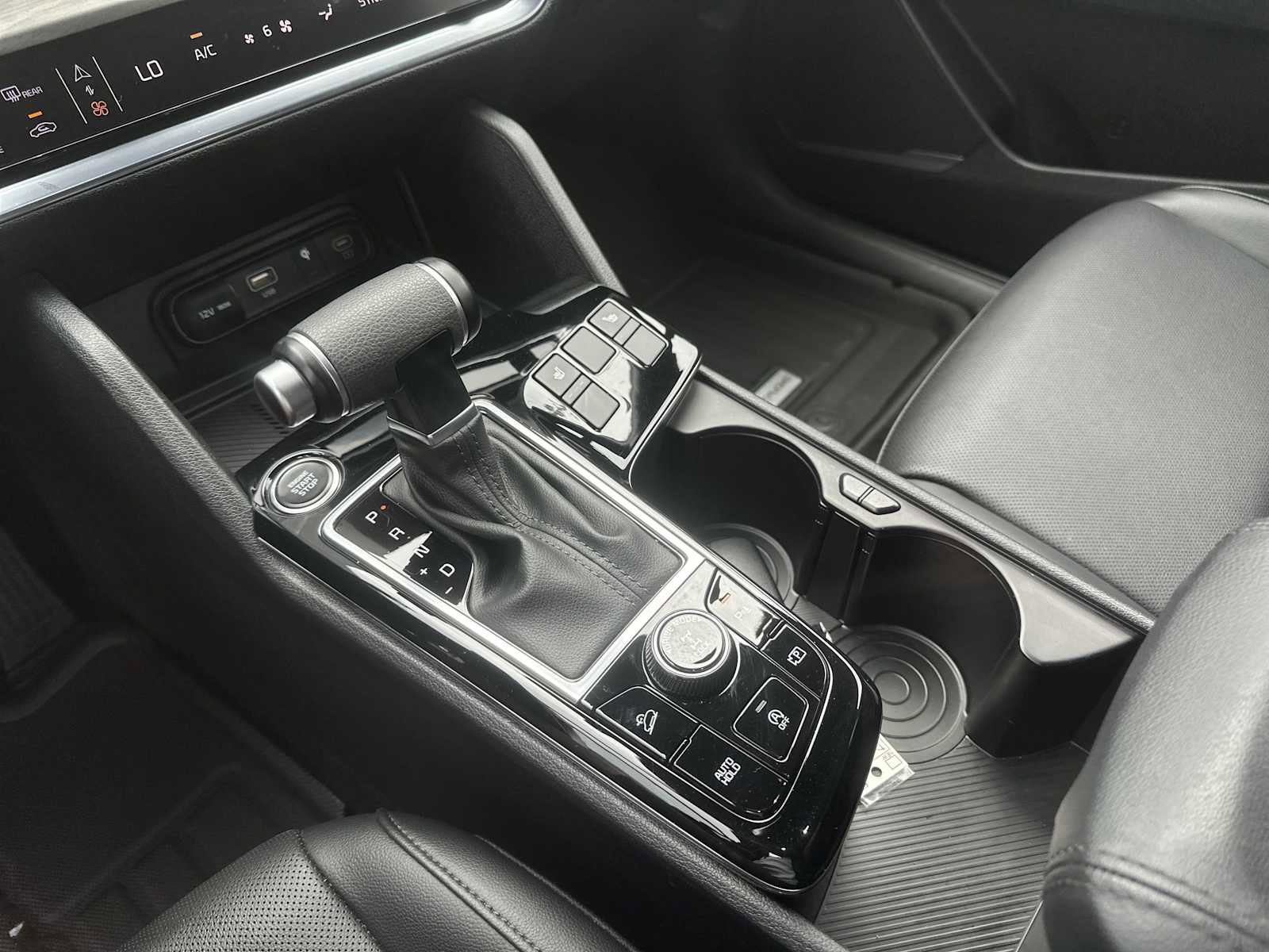 Used 2024 Kia Sportage X-Line w/ X-Line Premium Package image 17