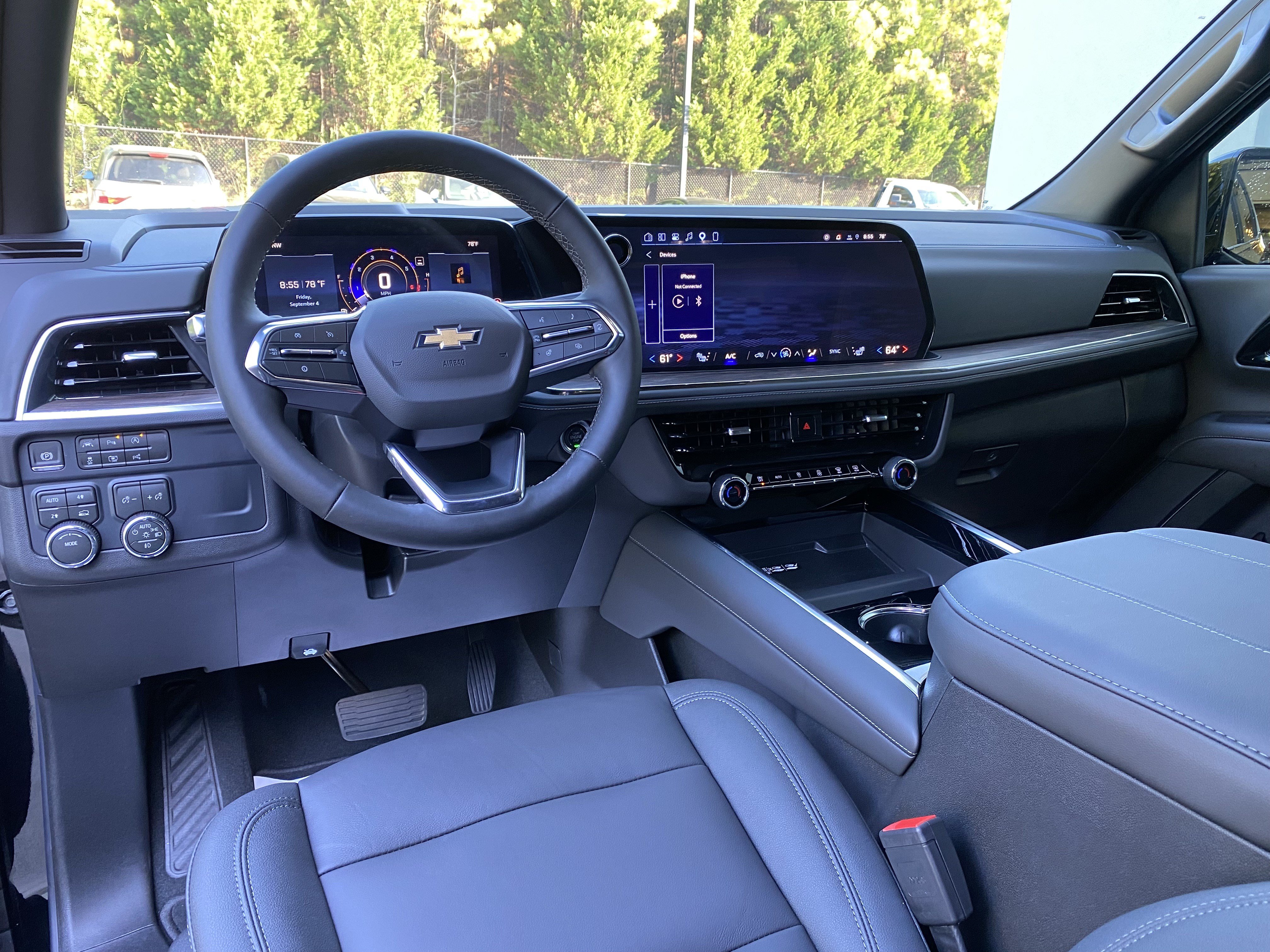 Used 2026 Chevrolet Tahoe LT w/ Comfort Package AWD/4WD image 35