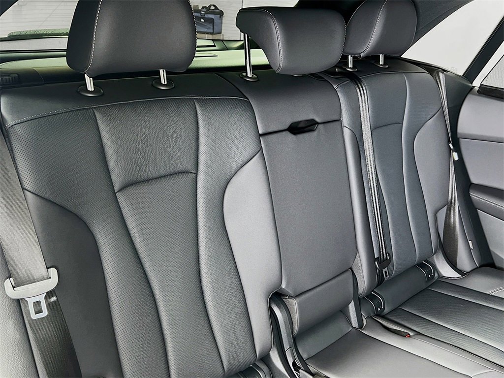 New 2026 Audi Q8 Premium Plus image 27