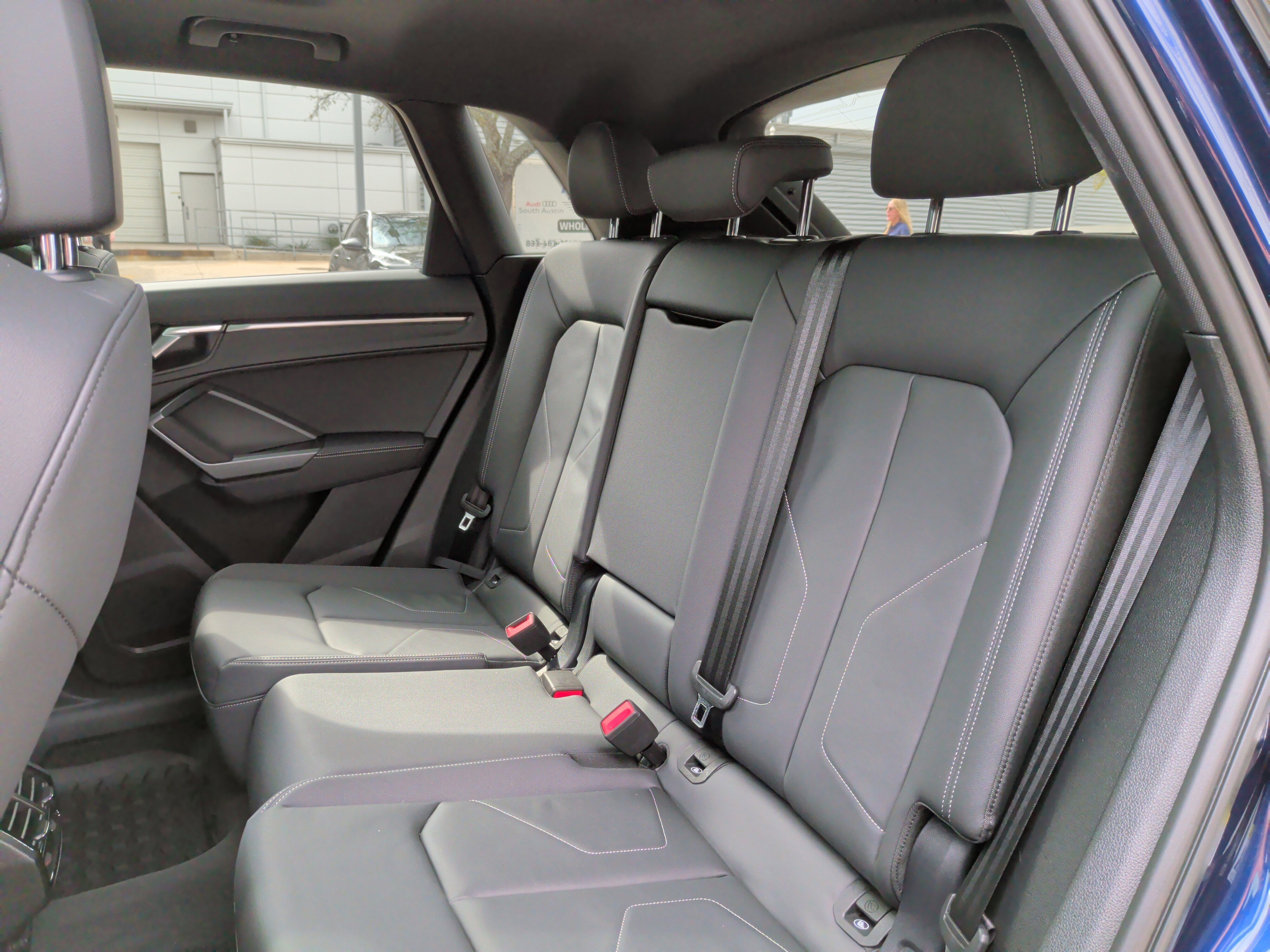 Certified 2025 Audi Q3 2.0T Premium w/ Convenience Package image 32