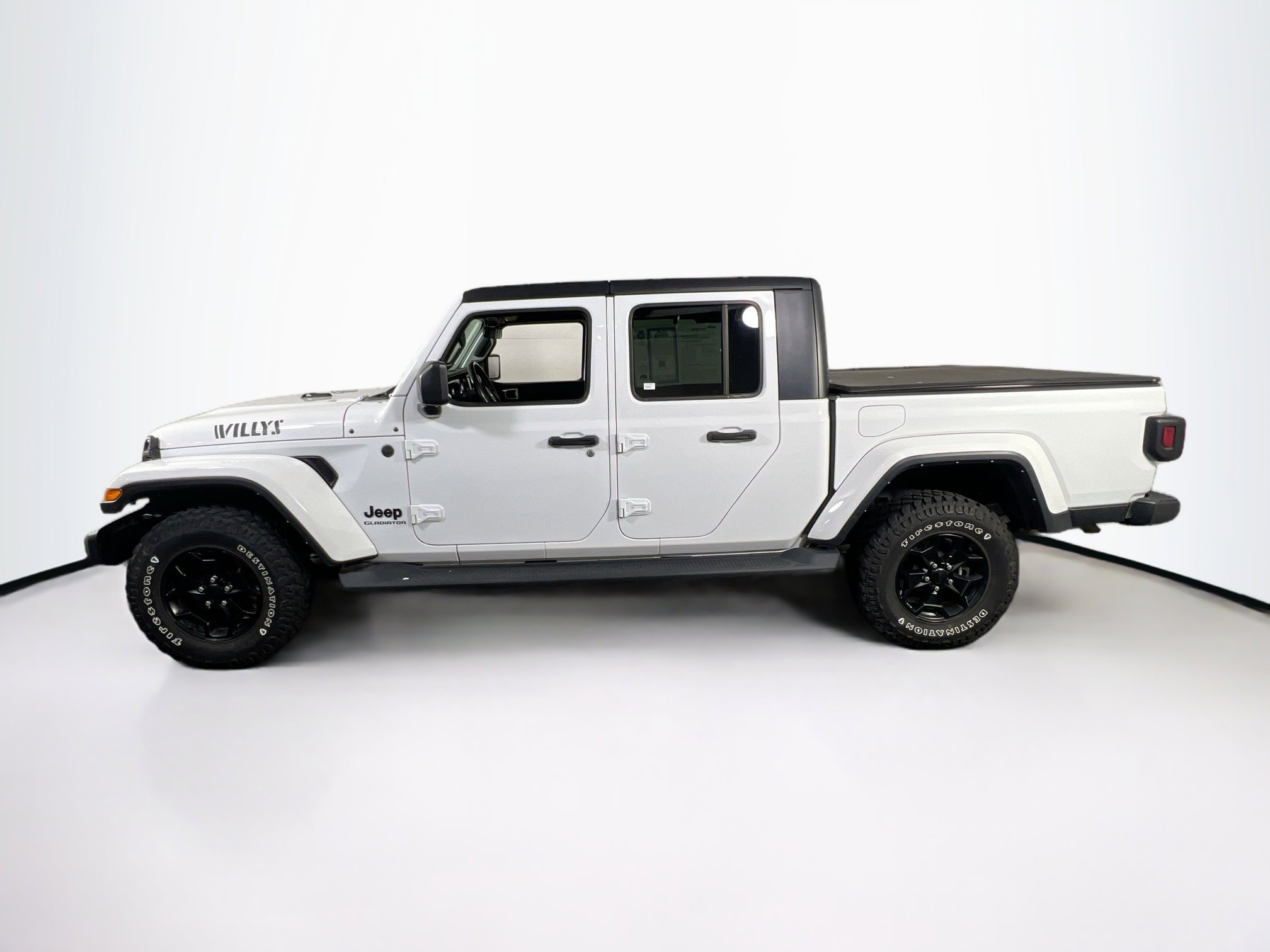 Used 2022 Jeep Gladiator Willys image 8