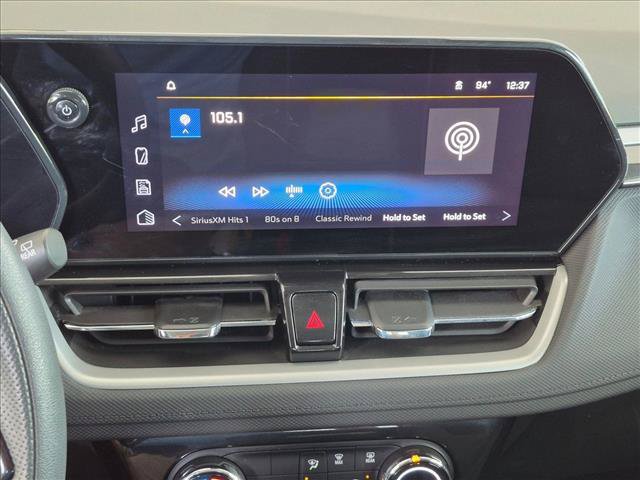 Used 2025 Chevrolet TrailBlazer LT FWD image 12