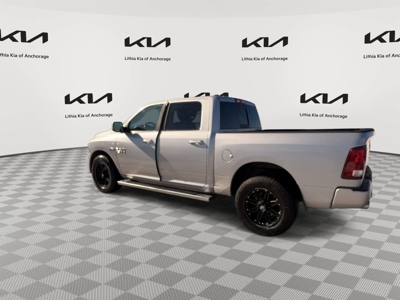 Used 2016 RAM 1500 Sport w/ Sport Premium Group image 6