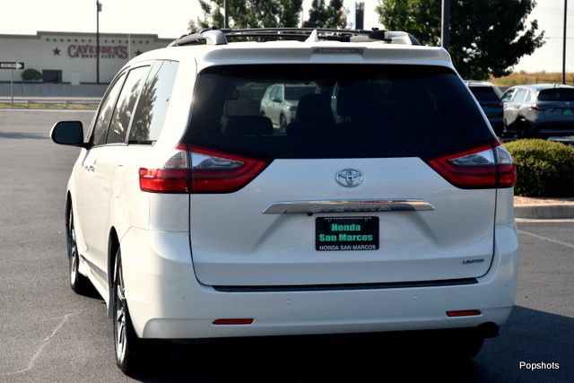 Used 2020 Toyota Sienna Limited Premium FWD image 5