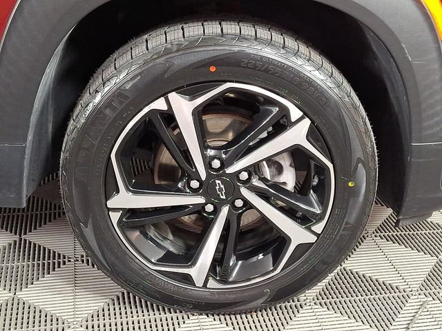 Used 2023 Chevrolet TrailBlazer RS w/ Convenience Package AWD/4WD image 11