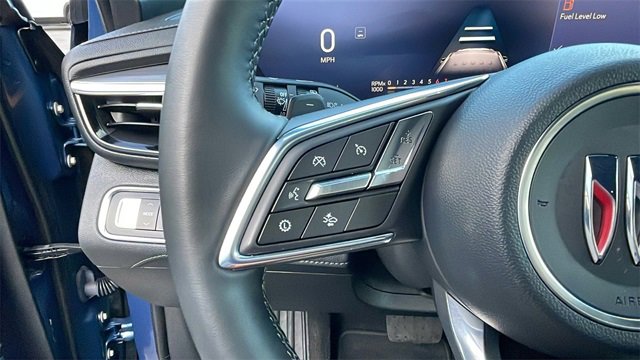 Used 2025 Buick Enclave Preferred image 23