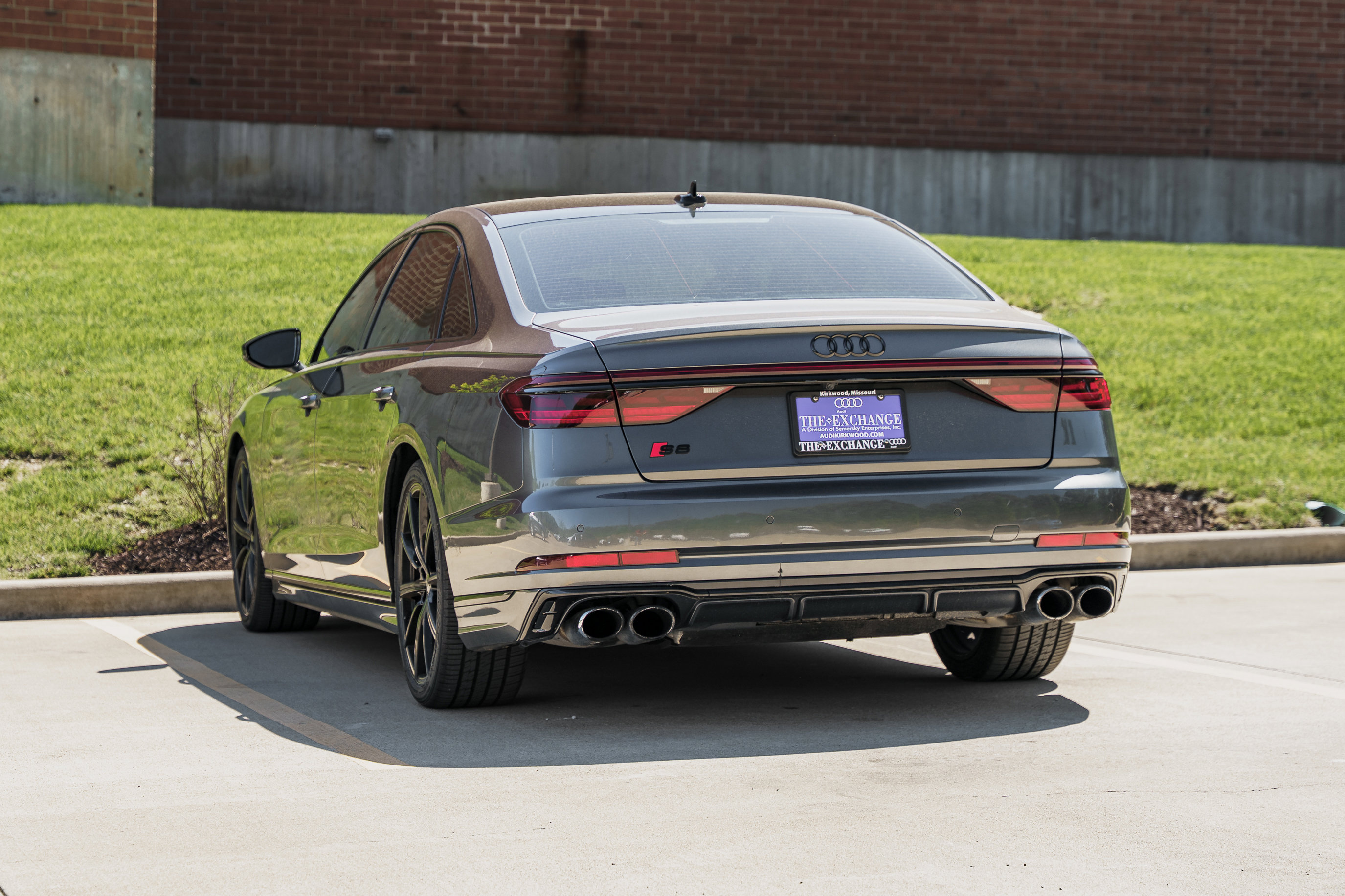 Certified 2022 Audi S8 AWD/4WD image 5