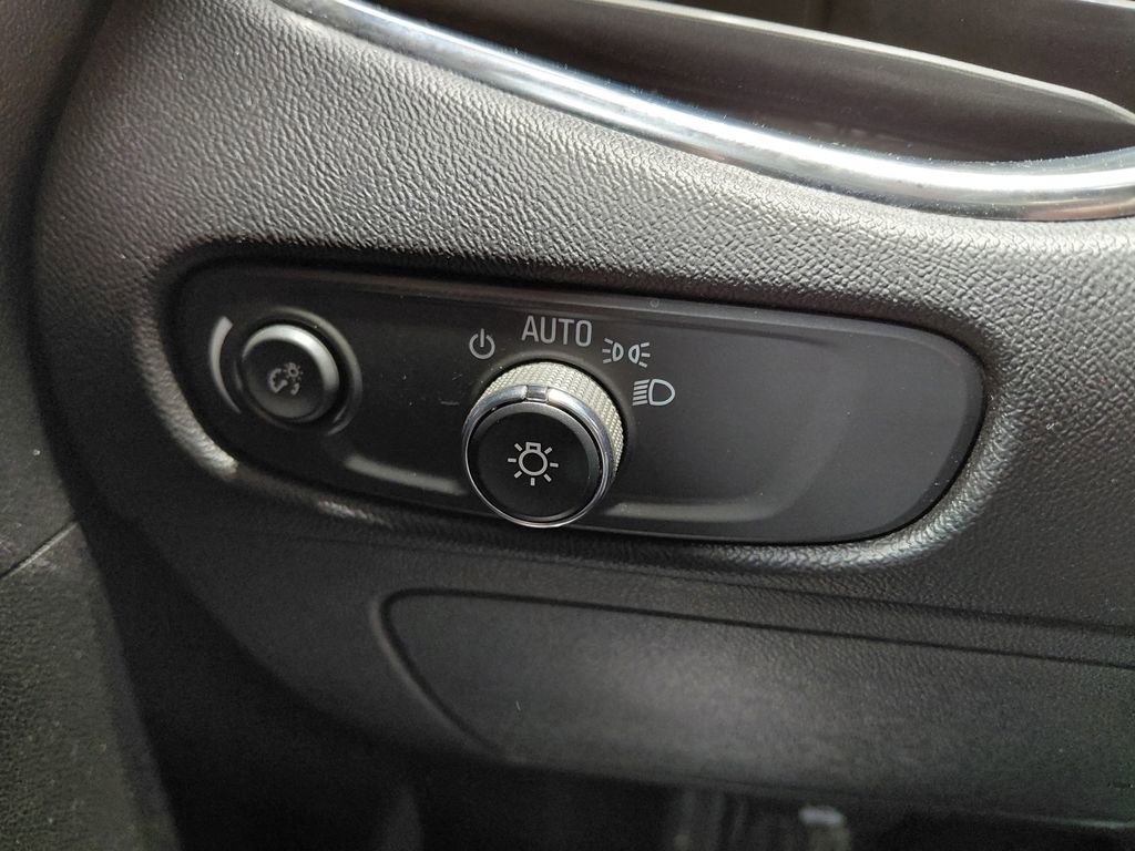 Used 2024 Chevrolet Malibu LT FWD image 41