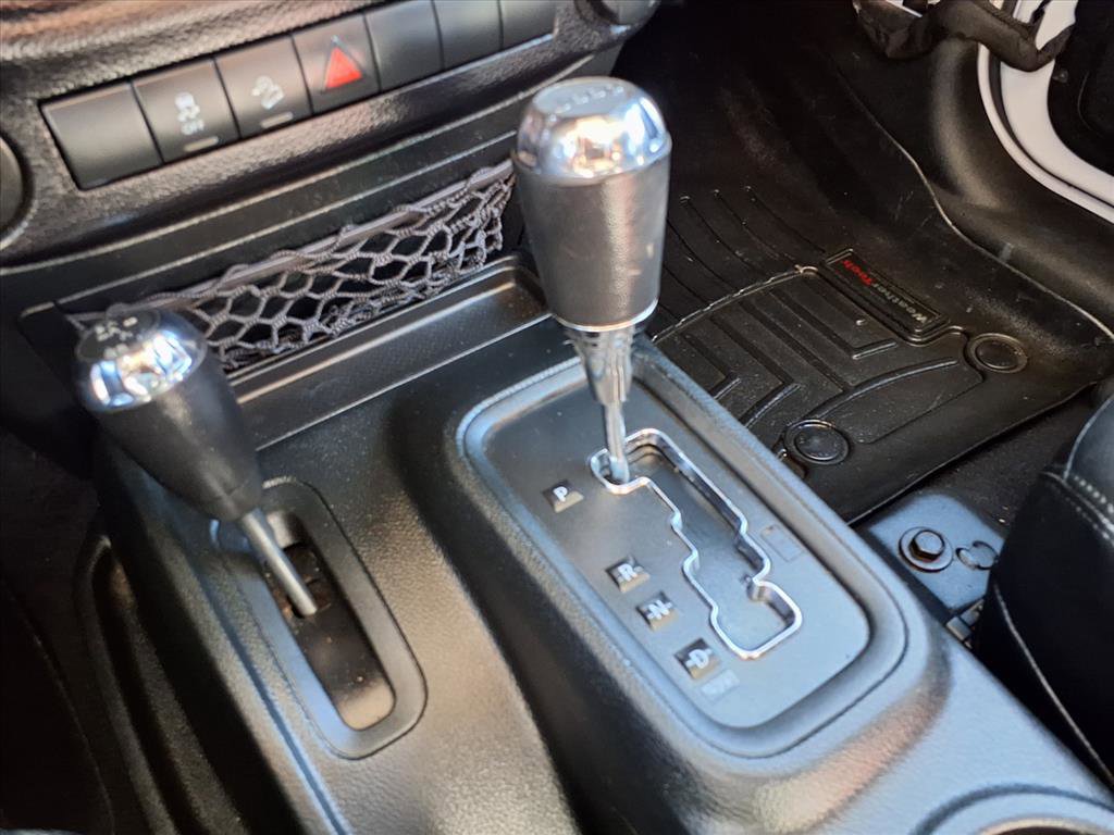 Used 2018 Jeep Wrangler Willys Wheeler image 10